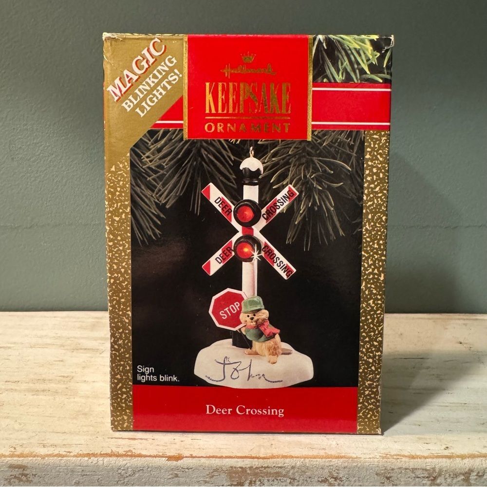 1990 Hallmark Keepsake Deer Crossing Vintage Ornament with Magic Blinking Lights - Picture 5 of 7